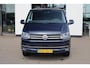 Volkswagen Transporter 2.0 TDI L2H1 Highline 150PK / 110kW DSG, T-Edition, 17" LMV, navigatie, LED koplampen met grootlichtassistent, achteruitrijcamera (rear view), trekhaak, Executive plus style pakket, adaptieve cruise control (acc),  multifunctioneel lederen stuurwiel, achterdeuren met geblindeerde ramen, elektrisch pakket 3, parkeersensoren voor & achter (pdc), vloerplaat, scheidingswand, LED licht in laadruimte
