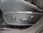 Volkswagen Golf Variant 1.0 eTSI Life Business Automaat,  Navigatie, Clima controle, Cruise controle,  Alcantara bekleding, Stuurverwarming,  Stoelverwarming, Massage stoel, Xenon, Elek ramen, Pdc V/A, Lm velgen 16'', Zeer compleet, Neder Bovag afleverpakket 695,-