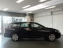 Volkswagen Golf Variant 1.0 eTSI Life Business Automaat,  Navigatie, Clima controle, Cruise controle,  Alcantara bekleding, Stuurverwarming,  Stoelverwarming, Massage stoel, Xenon, Elek ramen, Pdc V/A, Lm velgen 16'', Zeer compleet, Neder Bovag afleverpakket 695,-
