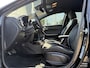 Kia Ceed 1.5 T-GDi GT-Line | ACHTERUITRIJCAMERA | NAVIGATIE SYSTEEM | CLIMATE CONTROL | AFNEEMBARE TREKHAAK |