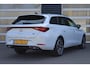 SEAT Leon Sportstourer 1.5 TSI 204pk e-Hybrid FR PHEV First Edition | 18" Velgen | Dodehoek Detectie