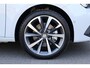 SEAT Leon Sportstourer 1.5 TSI 204pk e-Hybrid FR PHEV First Edition | 18" Velgen | Dodehoek Detectie