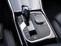BMW 3-Serie 320i Executive Edition, Automaat / Carplay + Android Auto / Full LED / Camera + Sensoren