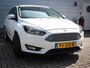 Ford Focus Wagon 1.0 Titanium | Clima | Cruise | Navi | Pdc Voor/Achter | Trekhaak | 17 Inch |