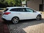 Ford Focus Wagon 1.0 Titanium | Clima | Cruise | Navi | Pdc Voor/Achter | Trekhaak | 17 Inch |