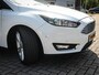 Ford Focus Wagon 1.0 Titanium | Clima | Cruise | Navi | Pdc Voor/Achter | Trekhaak | 17 Inch |