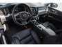 Volvo XC60 T6 Plug-in hybrid AWD Plus Dark | 2250 kg Trekgewicht | Adaptive Cruise | BLIS | 360 Camera | Stoelverwarming V/A | Trekhaak |