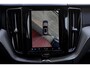 Volvo XC60 T6 Plug-in hybrid AWD Plus Dark | 2250 kg Trekgewicht | Adaptive Cruise | BLIS | 360 Camera | Stoelverwarming V/A | Trekhaak |