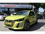 Peugeot 208 100 Pk. *** GT *** Nieuw Type *** SUPERLUXE en SPORTIEF *** Draadloos Apple CarPlay / Android Auto met Google Maps Navigatie en Spotify * Keyless Entry & Start Button * Achteruitrij Parkeer Camera * 1/2 Leder Interieur * DAB Radio * L.M. Velgen * Full Vingerhoets; Vierde Generatie Eersteklas Service !