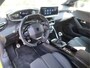 Peugeot 208 100 Pk. *** GT *** Nieuw Type *** SUPERLUXE en SPORTIEF *** Draadloos Apple CarPlay / Android Auto met Google Maps Navigatie en Spotify * Keyless Entry & Start Button * Achteruitrij Parkeer Camera * 1/2 Leder Interieur * DAB Radio * L.M. Velgen * Full Vingerhoets; Vierde Generatie Eersteklas Service !