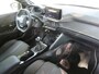 Peugeot 208 100 Pk. *** GT *** Nieuw Type *** SUPERLUXE en SPORTIEF *** Draadloos Apple CarPlay / Android Auto met Google Maps Navigatie en Spotify * Keyless Entry & Start Button * Achteruitrij Parkeer Camera * 1/2 Leder Interieur * DAB Radio * L.M. Velgen * Full Vingerhoets; Vierde Generatie Eersteklas Service !