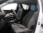 Peugeot e-208 Allure Avantage 51 kWh CAMERA - DRAADLOZE CARPLAY - VERHOOGD ACTIERADIUS