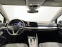 Volkswagen Golf 1.0 eTSI Life | Navigatie/Android/Apple Carplay | LM Velgen 16" | Cruise Control Adaptief | Voorstoelen Verwarmd | Airco |