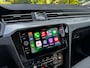 Volkswagen Passat Variant Business 1.5 TSI 150 pk - Automaat - winterpack - trekhaak - LED