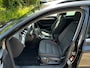 Volkswagen Passat Variant Business 1.5 TSI 150 pk - Automaat - winterpack - trekhaak - LED