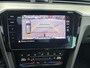 Volkswagen Passat Variant 1.5 TSI R-Line Business + Virtueel| Pano| Camera| PDC V+A| Trekhaak| App| Ergo stoel