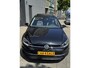 Volkswagen Golf 1.0 TSI Business Edition - Panorama dak I Navigatie I Airco I LED I PDC I "19"Sport velgen I Dealer onderhouden