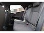 Volkswagen ID.3 Pro Business 59 kWh 204PK / 150kW, Achteruitrijcamera (rear view), adaptieve cruise control (acc), koplampverlichting LED Matrix (IQ.Light), keyless start & entry, verwarmbaar multifunctioneel lederen stuurwiel, verwarmbare voorstoelen, 2-zone climatronic, draadloos telefoon laden, elektrisch verstel-, verwarm- en inklapbare buitenspiegels, navigatie, draadloos Apple Carplay / Android Auto, DAB+, 18" 'East Derry' LMV, privacy glas (65% absorberend)
