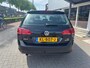 Volkswagen Golf Variant 1.6 TDI Highline-Navi