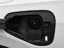 Volkswagen Golf 1.5 eHybrid Life Edition 204PK DSG Navi via Apple Carplay/Android Auto, Achteruitrijcamera, Stoel-Stuurverwarming, Keyless, 17" LM Velgen, Adaptieve Cruise Control
