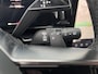 Renault Austral 1.3 Mild Hybrid 160 X-Tronic Techno Automaat | 1800KG Trekgewicht! | Elektrische Stoel + Massage | Stoel+Stuur+Voorruit Verwarming | Cruise Control Adaptief | Elektrische Klep | Navigatie | Climate Control | Apple CarPlay/Android Auto | 19 Inch | DAB |