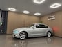 BMW 3-Serie 320i Executive * Automaat / Xenon / Leder / Navigatie / NL Auto *