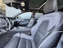 Volvo XC60 2.0 T6 Plug-in hybrid AWD Ultimate Dark Head Up Display | Climate Line | Audio by Harman Kardon