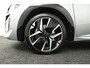 Peugeot 208 1.2 100pk GT | Navigatie | Parkeer Camera | Climate Control | Keyless Entry/Start | Sfeerverlichting | Parkeersensoren V+A |