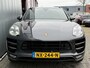 Porsche Macan BWJ 2016 3.6 Turbo 400 PK AKRAPOVIC / CARBON PAKKET / SCHUIF PANO / MEMORY STOEL / BOSE / LEDER / STOELVERW. + VENT. / NAVI / CLIMA / CRUISE / FULL LED /