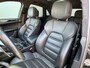 Porsche Macan BWJ 2016 3.6 Turbo 400 PK / AKRAPOVIC / CARBON PAKKET / SCHUIF PANO / MEMORY STOEL / BOSE / LEDER / STOELVERW. + VENT. / NAVI / CLIMA / CRUISE / FULL LED /