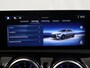 Mercedes-Benz A-klasse 180 Business Solution AMG | Night pakket | 19 inch velgen | Panoramadak | Keyless entry |