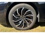 Volkswagen Golf 1.0 eTSI Life Business | Trekhaak | Aut. | Navigatie | Digidash | Stoel/Stuurverw. | Adapt. Cruise Control | LED | Carplay | PDC V+A | LMV 16 Inch