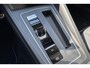 Volkswagen Golf 1.0 eTSI Life Business | Trekhaak | Aut. | Navigatie | Digidash | Stoel/Stuurverw. | Adapt. Cruise Control | LED | Carplay | PDC V+A | LMV 16 Inch