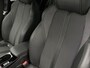 Peugeot 208 GT 100 pk | Navigatie | Achteruitrijcamera | Parkeersensoren Voor en Achter | Sportstoelen | LED Koplampen | Keyless Start | DAB Ontvanger | Lederen Stuurwiel | Climate Control | Cruise Control | 17" Lichtmetalen Velgen | Apple Carplay/Android Auto |