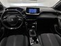 Peugeot 208 GT 100 pk | Navigatie | Achteruitrijcamera | Parkeersensoren Voor en Achter | Sportstoelen | LED Koplampen | Keyless Start | DAB Ontvanger | Lederen Stuurwiel | Climate Control | Cruise Control | 17" Lichtmetalen Velgen | Apple Carplay/Android Auto |