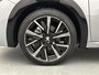 Peugeot 208 GT 100 pk | Navigatie | Achteruitrijcamera | Parkeersensoren Voor en Achter | Sportstoelen | LED Koplampen | Keyless Start | DAB Ontvanger | Lederen Stuurwiel | Climate Control | Cruise Control | 17" Lichtmetalen Velgen | Apple Carplay/Android Auto |