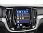 Volvo V60 2.0 B3 Essential Edition | Elektrische uitklapbare Trekhaak | Cruise Controle | Achteruitrij Camera | Apple Carplay / Android Auto |