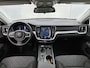 Volvo V60 2.0 B3 Essential Edition | Elektrische uitklapbare Trekhaak | Cruise Controle | Achteruitrij Camera | Apple Carplay / Android Auto |