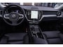 Volvo XC60 2.0 T6 Plug-in hybrid AWD Ultimate Dark | 2250 kg Trekgewicht | Luchtvering | Glazen Schuifdak | Head-Up Display | Trekhaak | Lederenbekleding met geheugen | Bowers & Wilkins Audio | 360 Camera |