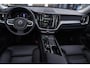 Volvo XC60 2.0 T6 Plug-in hybrid AWD Plus Dark | 2250 kg Trekgewicht | 360 Camera | Glazen Schuifdak | Adaptieve Cruise Control | Dodehoeksensoren | Trekhaak | Stoel & Stuurverwarming
