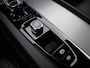 Volvo XC60 T8 455pk AWD Ultimate Black Edition / 21'' / El. Trekhaak / Head-Up / Panoramadak / Adapt. Cruise / harman&Kardon / BLIS / Stoel + Stuurw. Verwarming