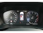 Volvo XC40 T2 Essential | Parkeercamera | Stoelverwarming | Leder | Pilot Assist | BLIS | Keyless