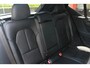 Volvo XC40 T2 Essential | Parkeercamera | Stoelverwarming | Leder | Pilot Assist | BLIS | Keyless