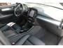 Volvo XC40 T2 Essential | Parkeercamera | Stoelverwarming | Leder | Pilot Assist | BLIS | Keyless