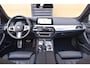 BMW 5-Serie 520i High Executive * M Sportpakket * Comfortstoelen * Glasdak * Trekhaak * Sfeerverlichting *