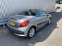 Peugeot 207 CC 1.6 VTi Première Nette Cabrio met A/C, Carkit, CC, LM & z.g.a.n. APK – Inruil Mogelijk –