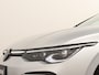 Volkswagen Golf 1.5 eTSI R-Line Business | PANORAMADAK | IQ LIGHTS | STOEL + STUURVERWARMING | APPLE CARPLAY | KEYLESS | SFEERVERLICHTING | ADAPTIEVE CRUISE CONTROL |