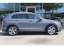 Volkswagen Tiguan 1.5 TSI R-LINE 150pk DSG | Camera | Harman/Kardon | ACC | Keyless | Stoelverwarming | trekhaak | Navi | Virtual I HUD