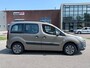 Peugeot Partner Tepee 1.6 VTi Airco*Trekhaak*5 Zitsplaatsen*1e Eigenaar*Schuifdeur Recht en Links*