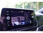 Volkswagen T-Roc 1.5 TSI R-Line Business+ | Adaptive cruise control | I.Q Light | Stoelverw. | Stuurwielverw. | Park assist | Elektr. achterklep | Keyless | Trekhaak Afneembaar |